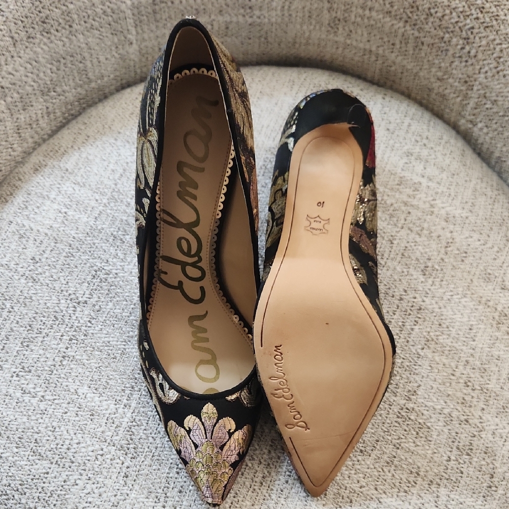 Sam Edelman Black and Gold Floral Heels